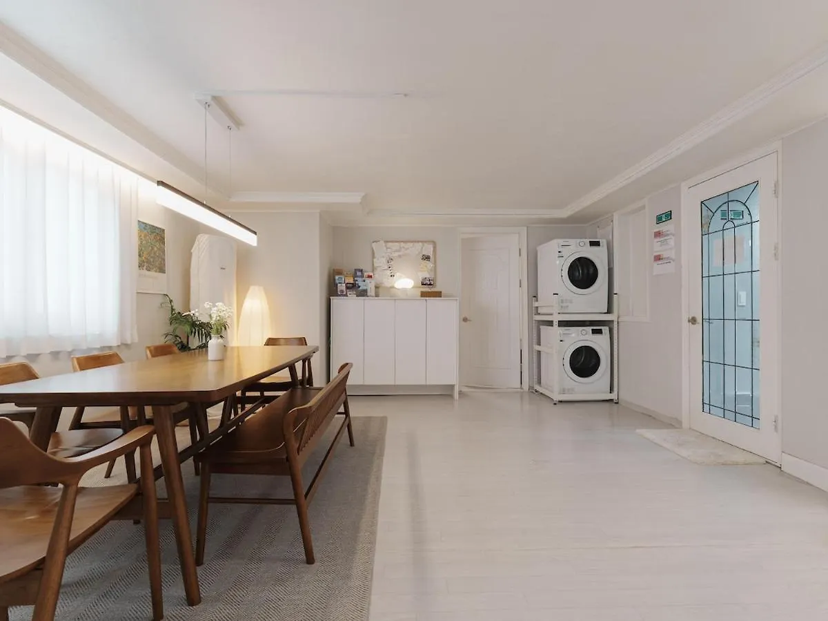 דירה Everyday Fun Fun-3Nights Free Pickup From Seoul Station-3Room 6Bed 2Bath-Namsantower View-Grill Bbq קוריאה הדרומית